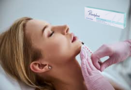 Dudaklar Yanaklar Hyaluronik Asit Dermal Filler Refyne Defyne Silk Lyft